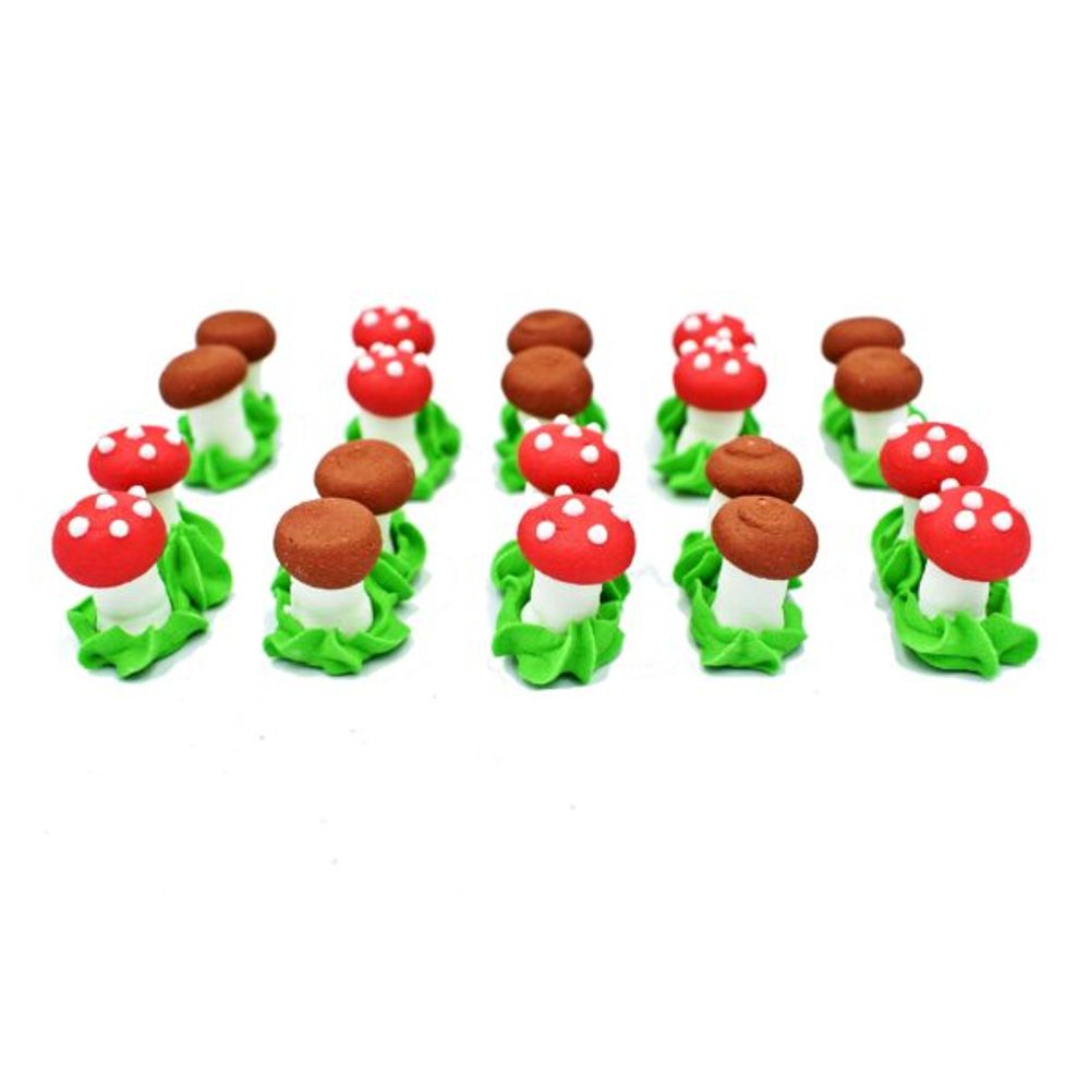 Mini gombák – cukordíszek tortára -