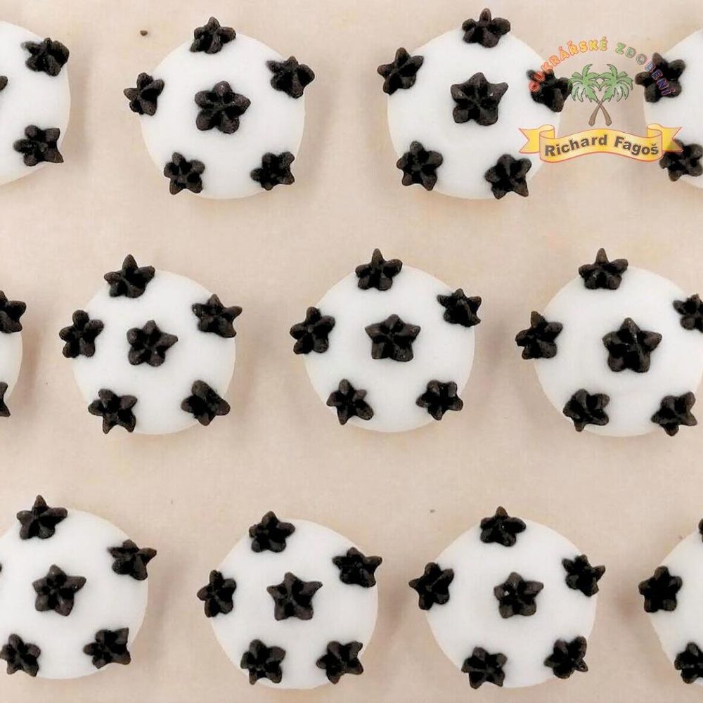 Cukordekoráció – focilabda - Fagoš