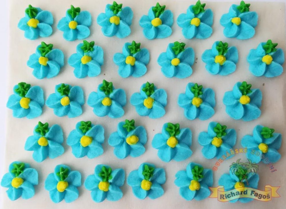 Cukorvirág díszek tálcán – 33 db - Fagoš